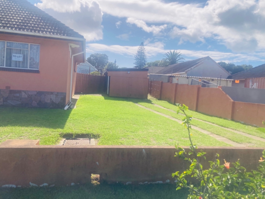 To Let  Bedroom Property for Rent in Cotswold Eastern Cape